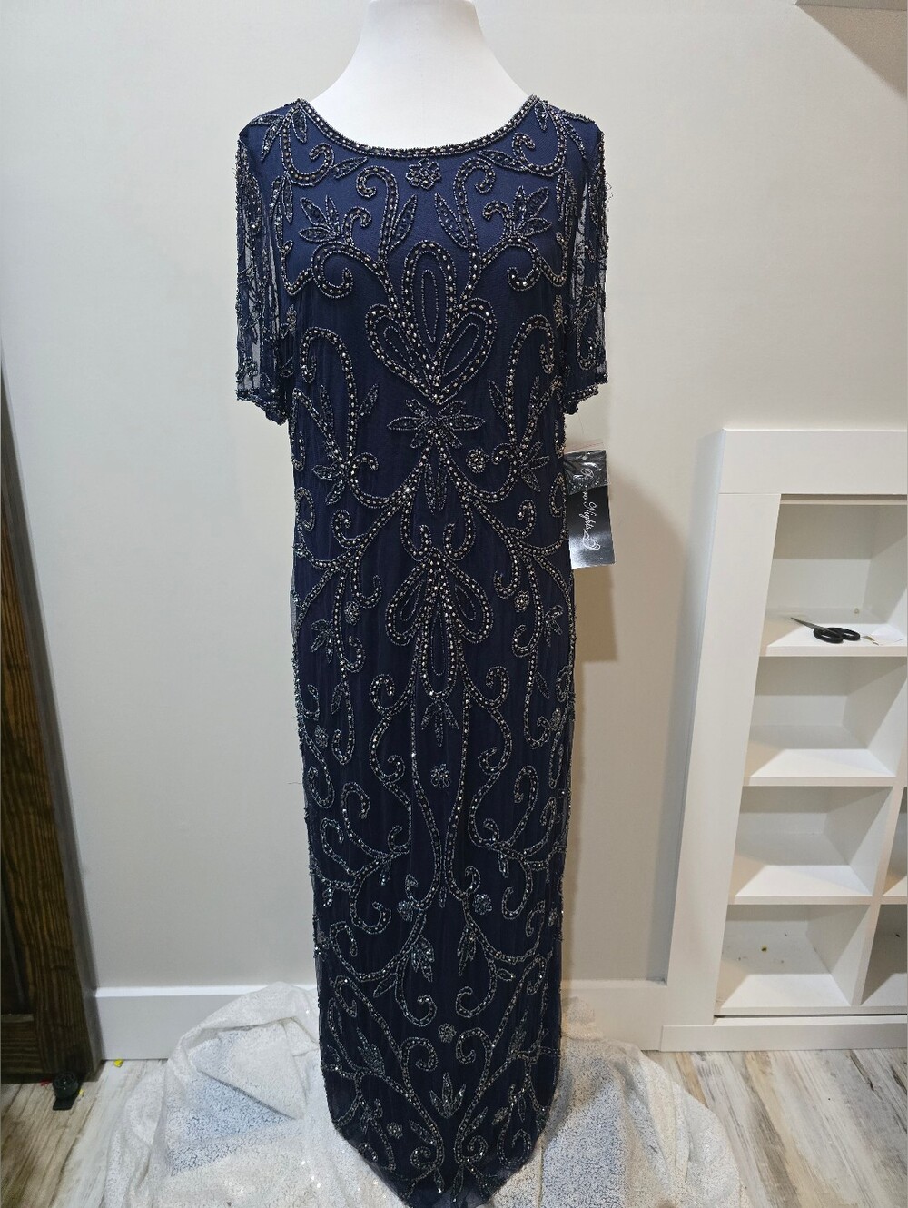 Pisarro Nights Beaded Mesh Column Gown NWT size 16 Navy Blue